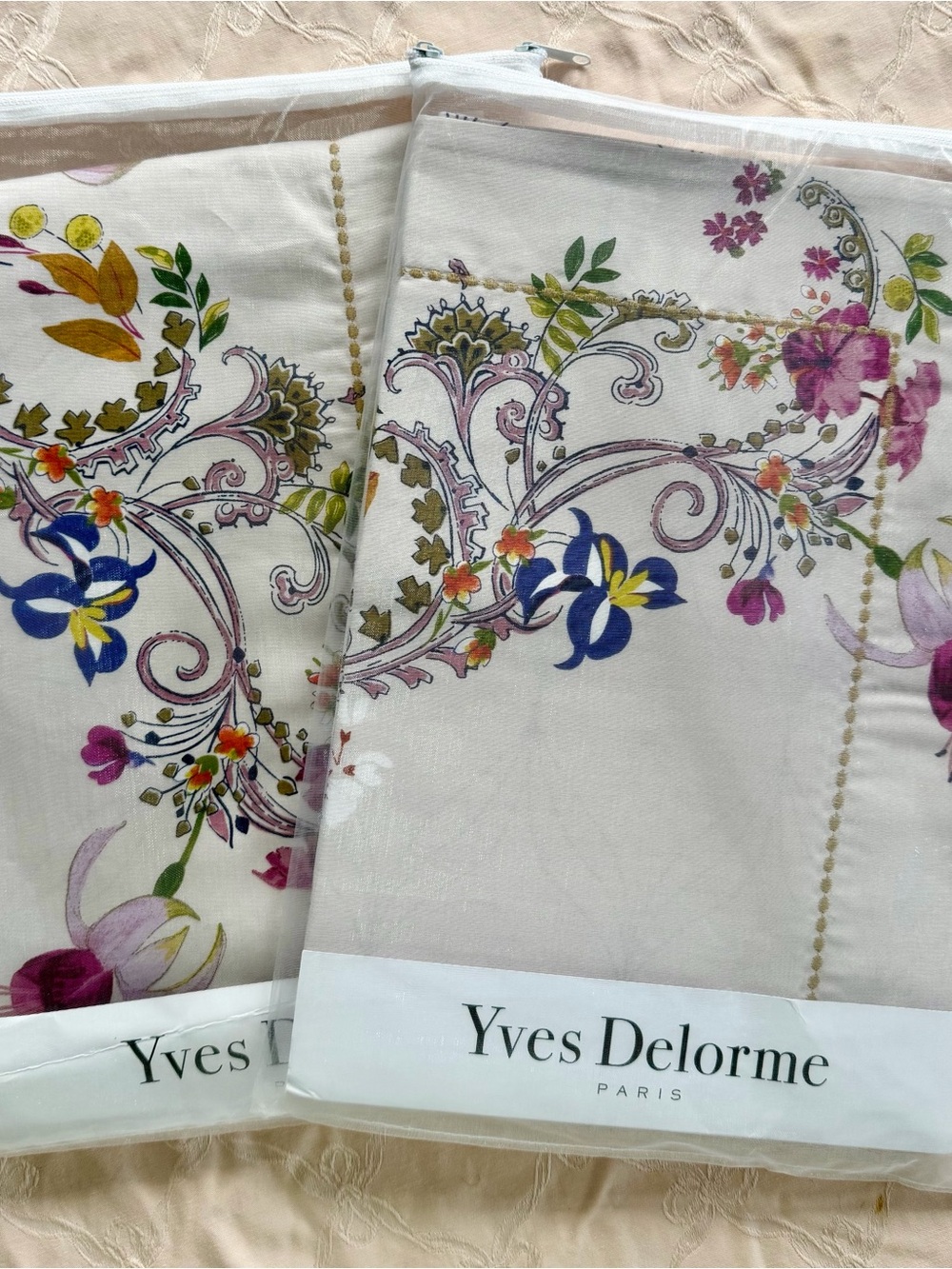 Yves Delorme "Romances" Euro Shams - Set of 2 NIP